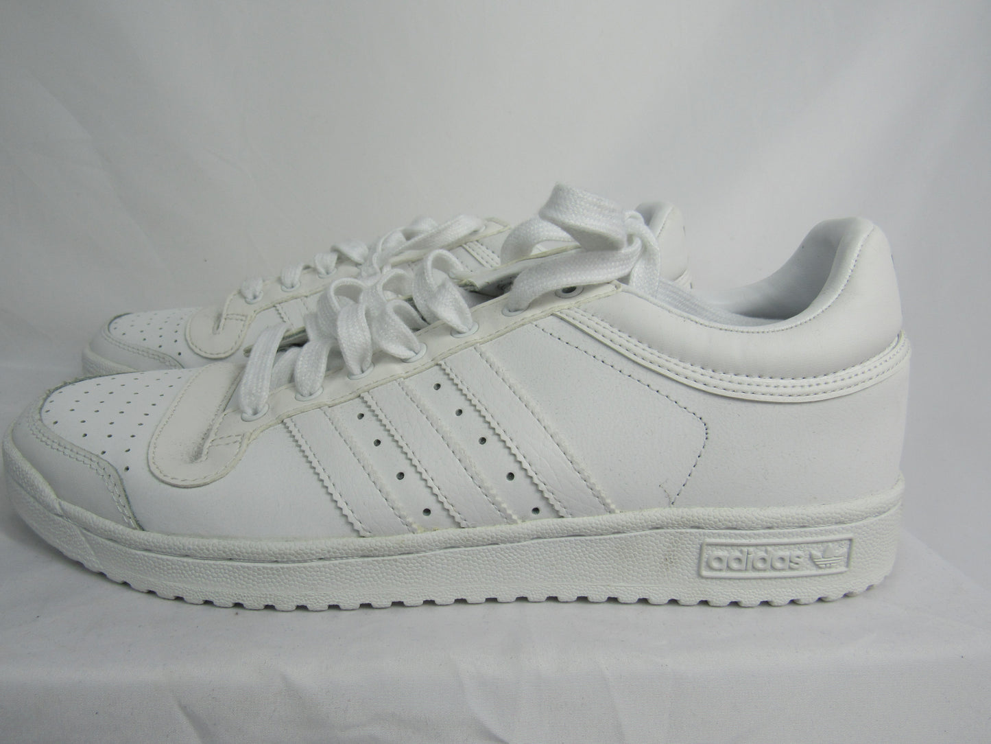 ADIDAS Top Tier Low Top - Size 11